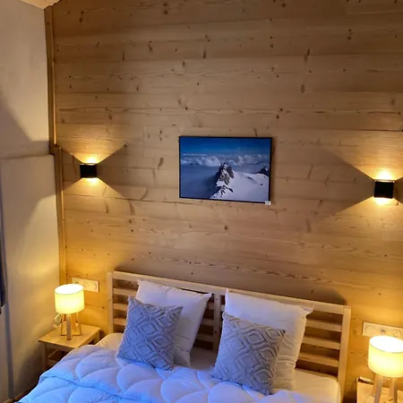 Melba Le Clos Des Ours Matemale